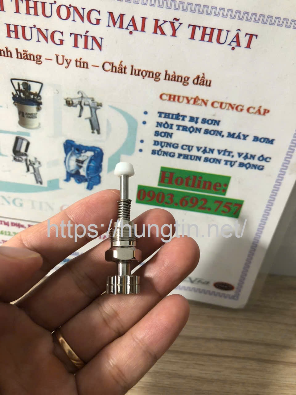 Nút chỉnh hơi súng phun sơn